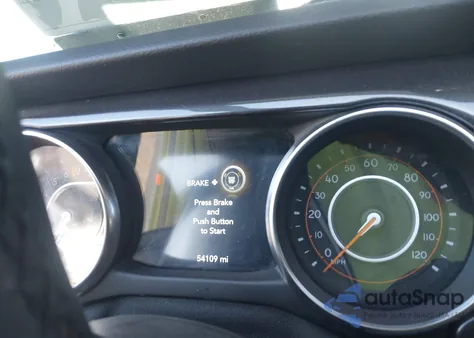 2021 Jeep Wrangler Unlimited Sport Altitude 4X4 z USA, uszkodzony, nr VIN 1C4HJXDG3MW506151